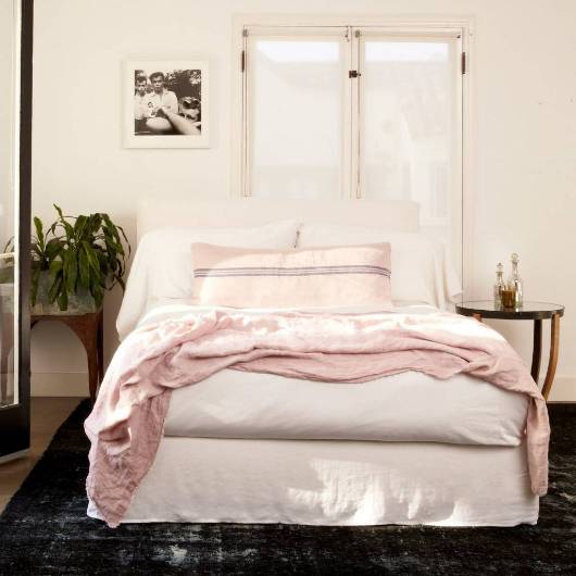 Picture of APRIL BED QUEEN - LOGAN WHITE SL