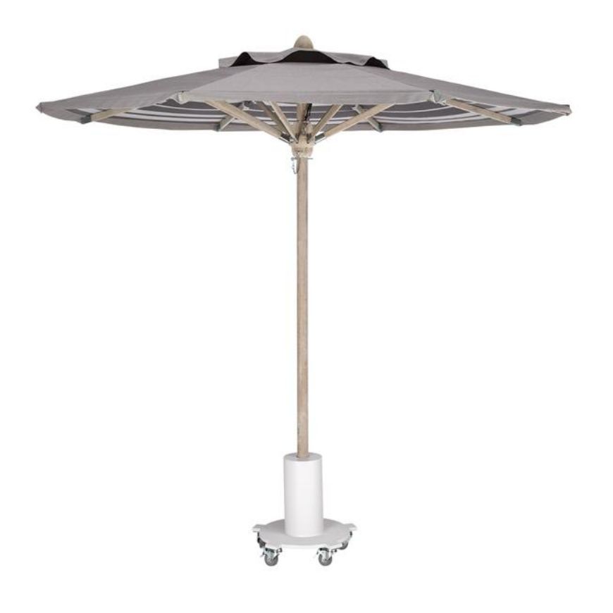 Picture of 9' OCTAGONAL UMBRELLA