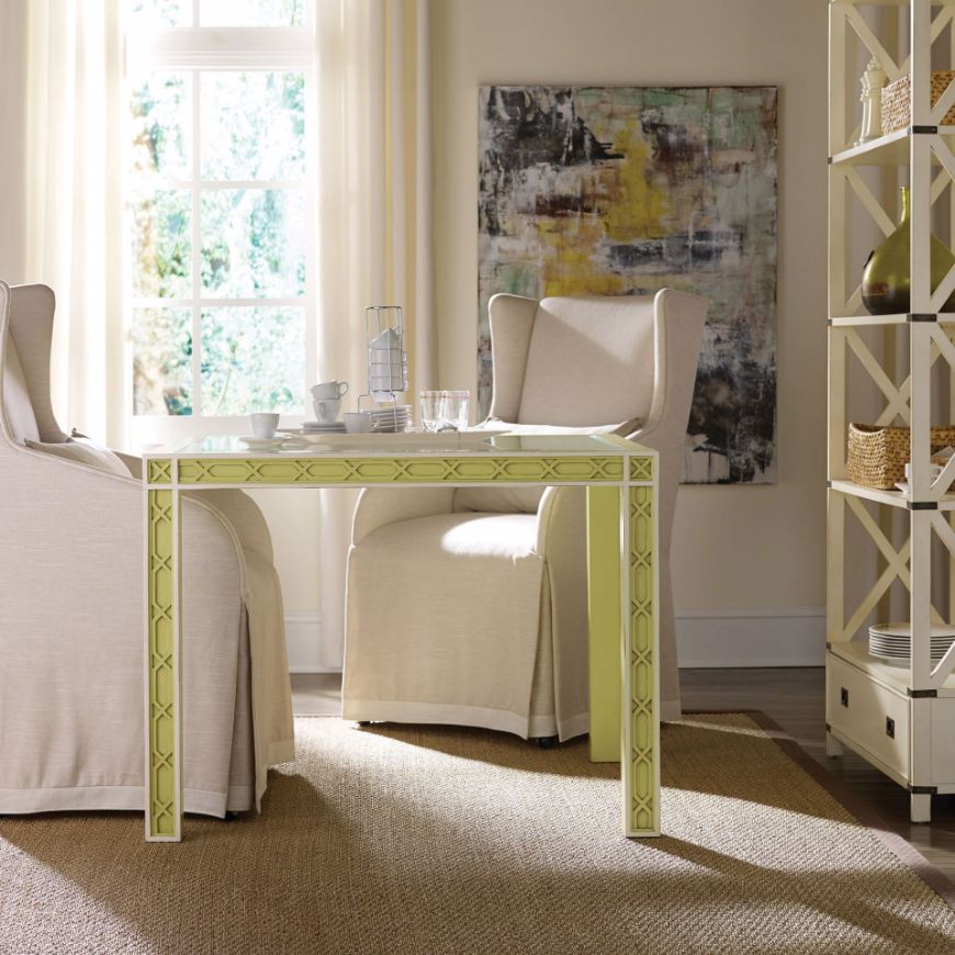 Picture of COROLLA GAME TABLE