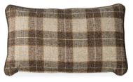 Picture of 12IN X 20IN RECTANGLE PILLOW WITH WELT - LEATHERFABRIC COMBO 153-12