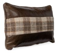 Picture of 12IN X 20IN RECTANGLE PILLOW WITH WELT - LEATHERFABRIC COMBO 153-12