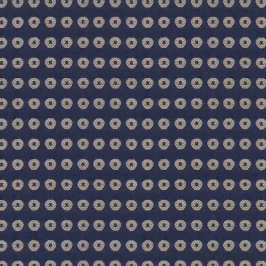 This image is for illustrative purposes only. The colors shown are accurate within the constraints of lighting, photography and the color accuracy of your screen.