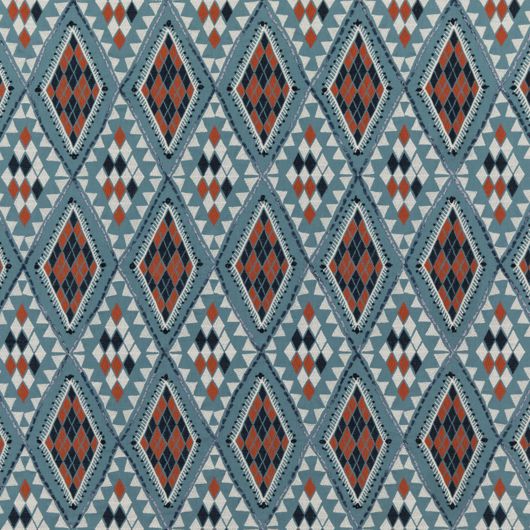 This image is for illustrative purposes only. The colors shown are accurate within the constraints of lighting, photography and the color accuracy of your screen.