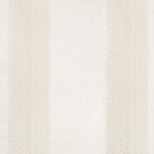 This image is for illustrative purposes only. The colors shown are accurate within the constraints of lighting, photography and the color accuracy of your screen.