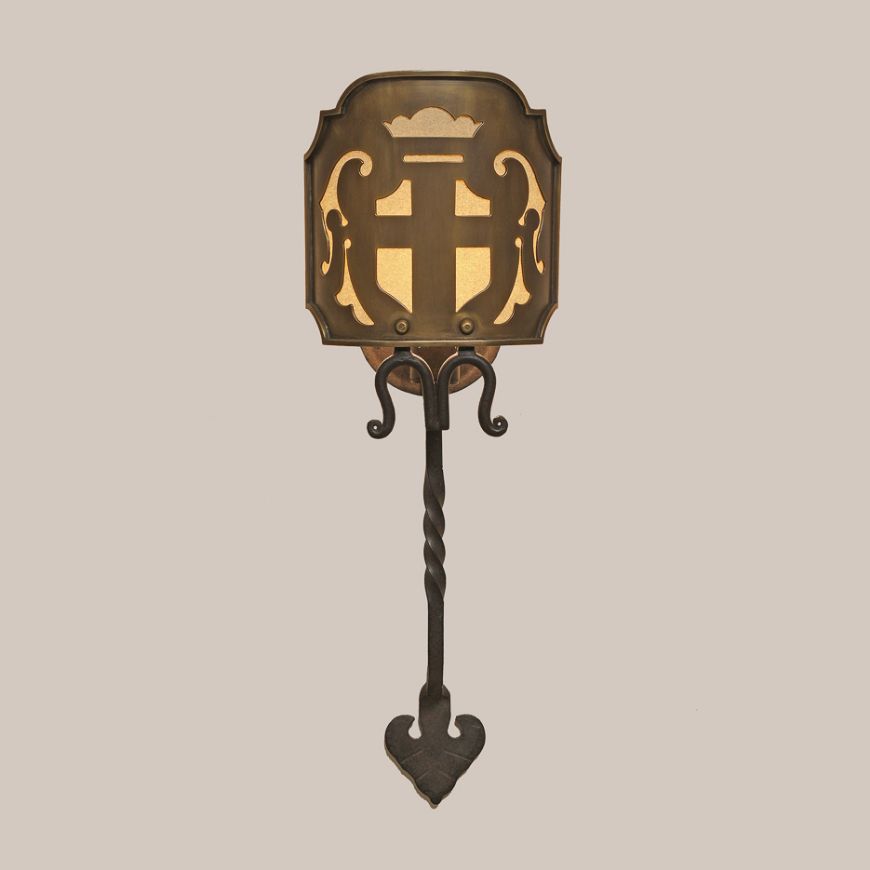 Picture of MEDALLION SCONCE