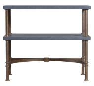 Picture of PLANIER TABLE