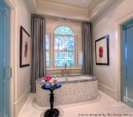 Picture of REILLY PEDESTAL TABLE