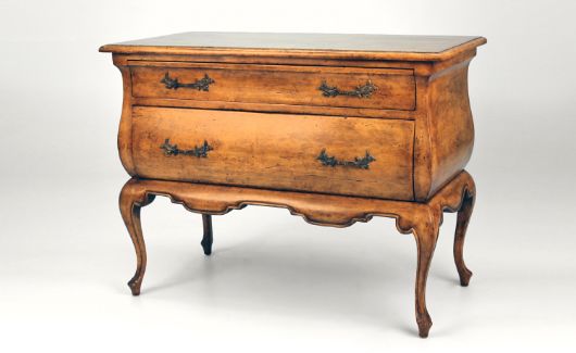 Picture of DUTCH BOMBE CHEST