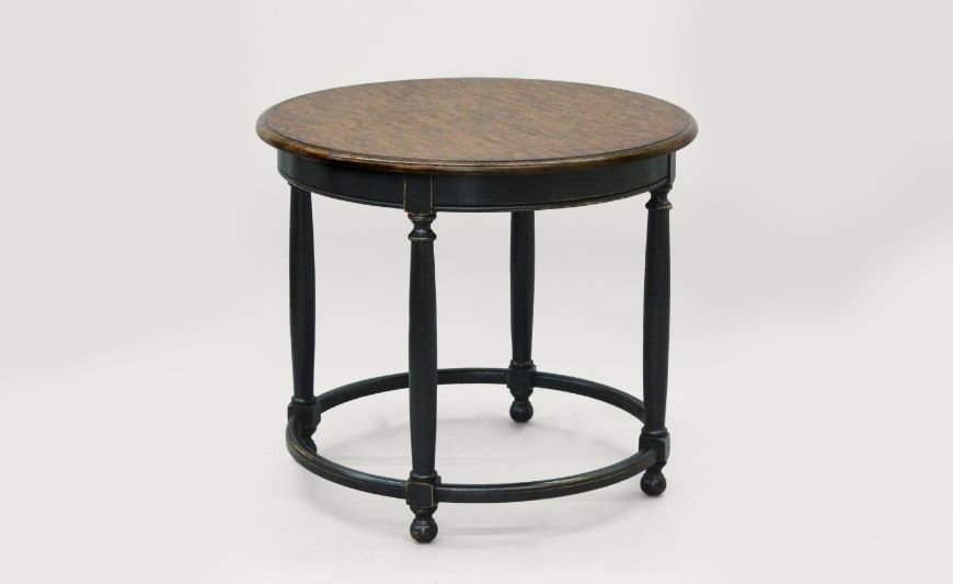 Picture of ROUND OAK TABLE