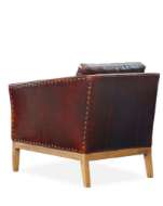 Picture of L1423-01 LEATHER CHAIR