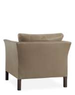 Picture of L4752-01 LEATHER CHAIR