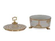 Picture of WHITE AND GOLD ROUND BOX  