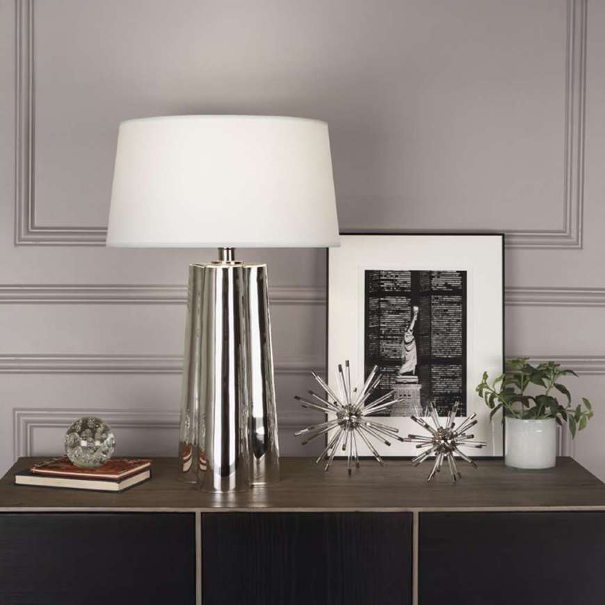 Picture of WAVY TABLE LAMP