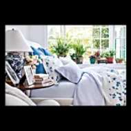 Picture of FOO DOG MEDIUM TABLE LAMP