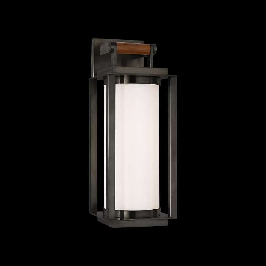Picture of NORTHPORT MEDIUM BRACKETED WALL LANTERN