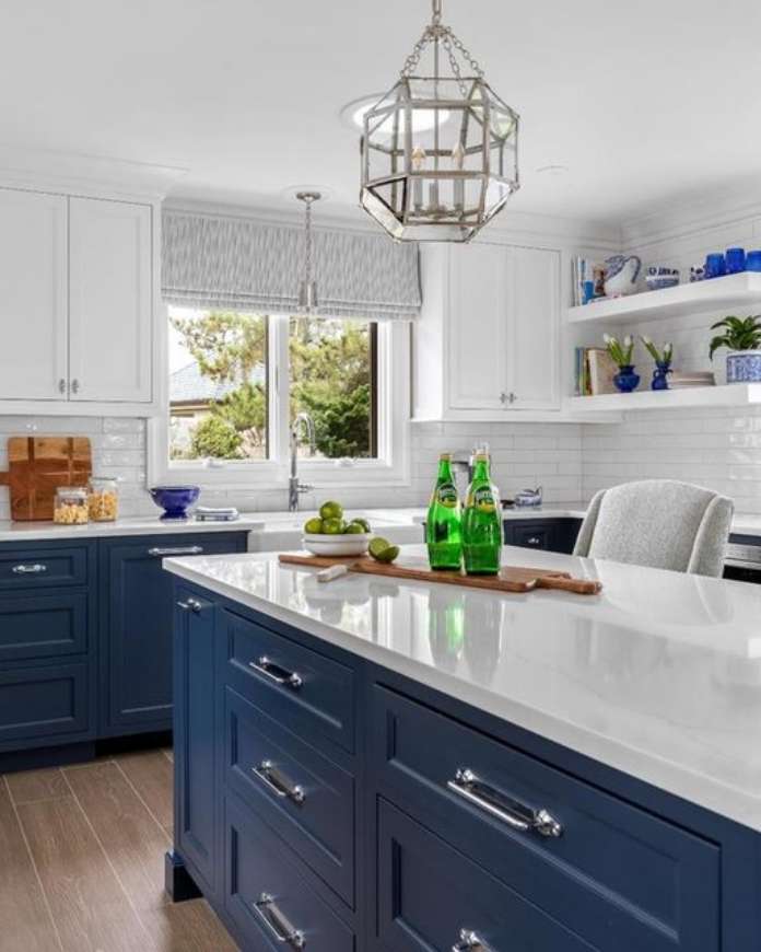 Picture of ROBINSON SMALL PENDANT (OPEN BOX)