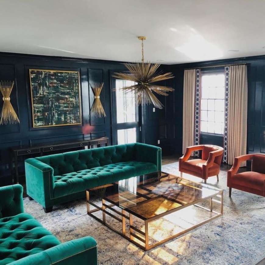 Picture of STRADA MEDIUM OVAL CHANDELIER (OPEN BOX)