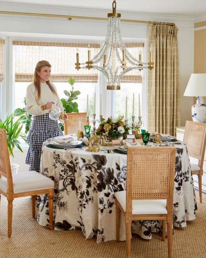 Picture of CRYSTAL CUBE LARGE CHANDELIER (OPEN BOX)