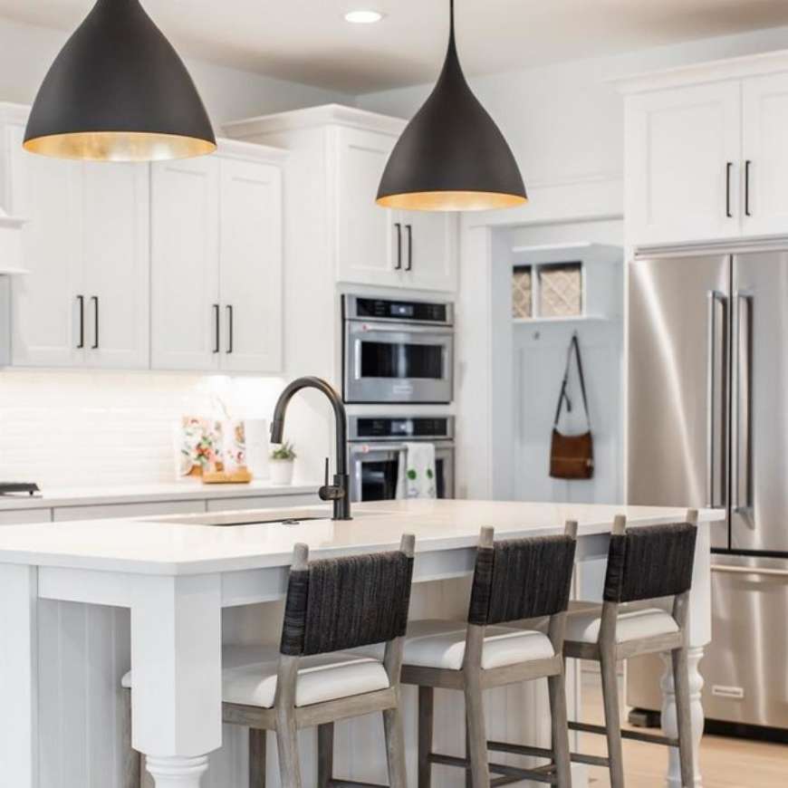 Picture of AGNES 18" PENDANT (OPEN BOX)