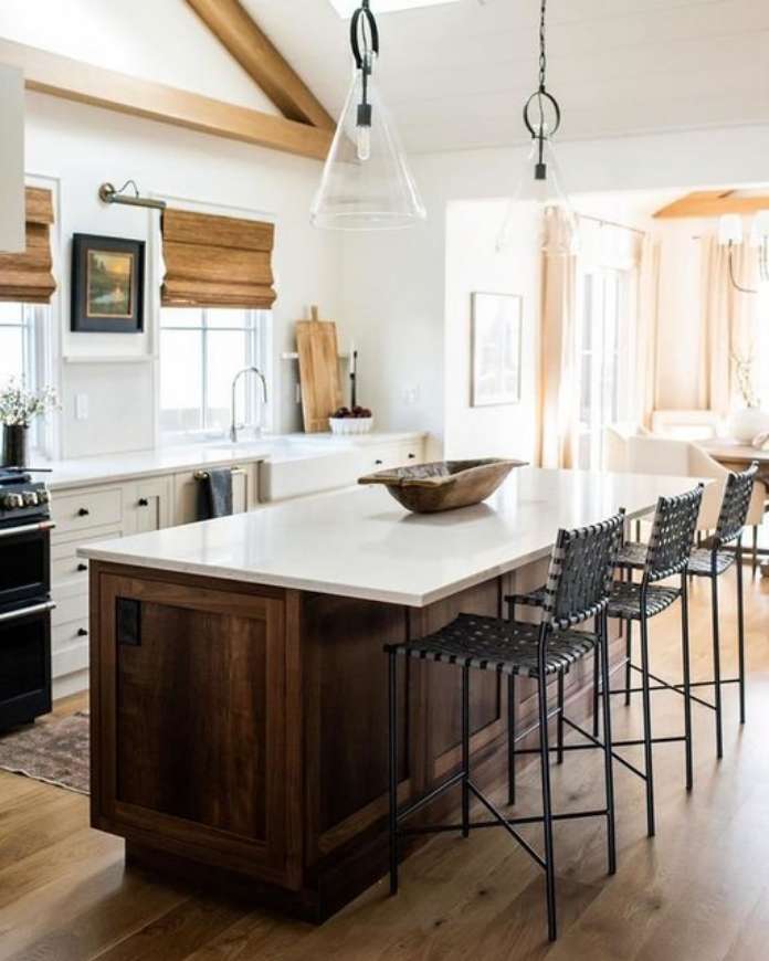 Picture of LIMOGES TALL PENDANT (OPEN BOX)