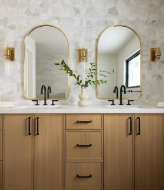 Picture of PRESIDIO PETITE DOUBLE SCONCE (OPEN BOX)