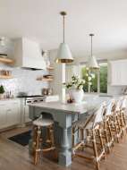 Picture of CLARKSON SMALL SINGLE PIVOTING SCONCE (OPEN BOX)