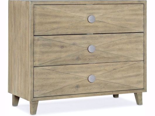 Picture of Surfrider Bachelors Chest